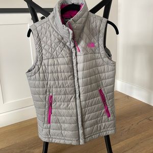 The North face women’s vest
